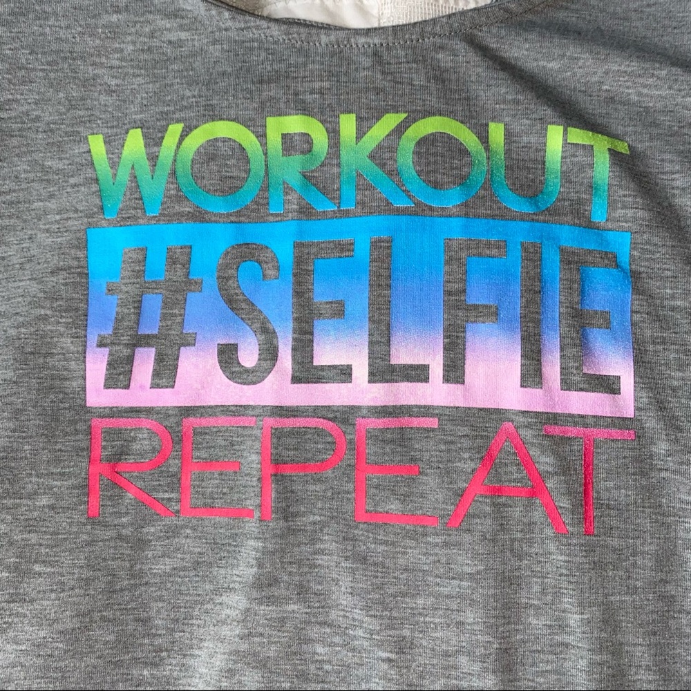 Material Girl Active Womens top.  3/4 sleeves. Size size Large